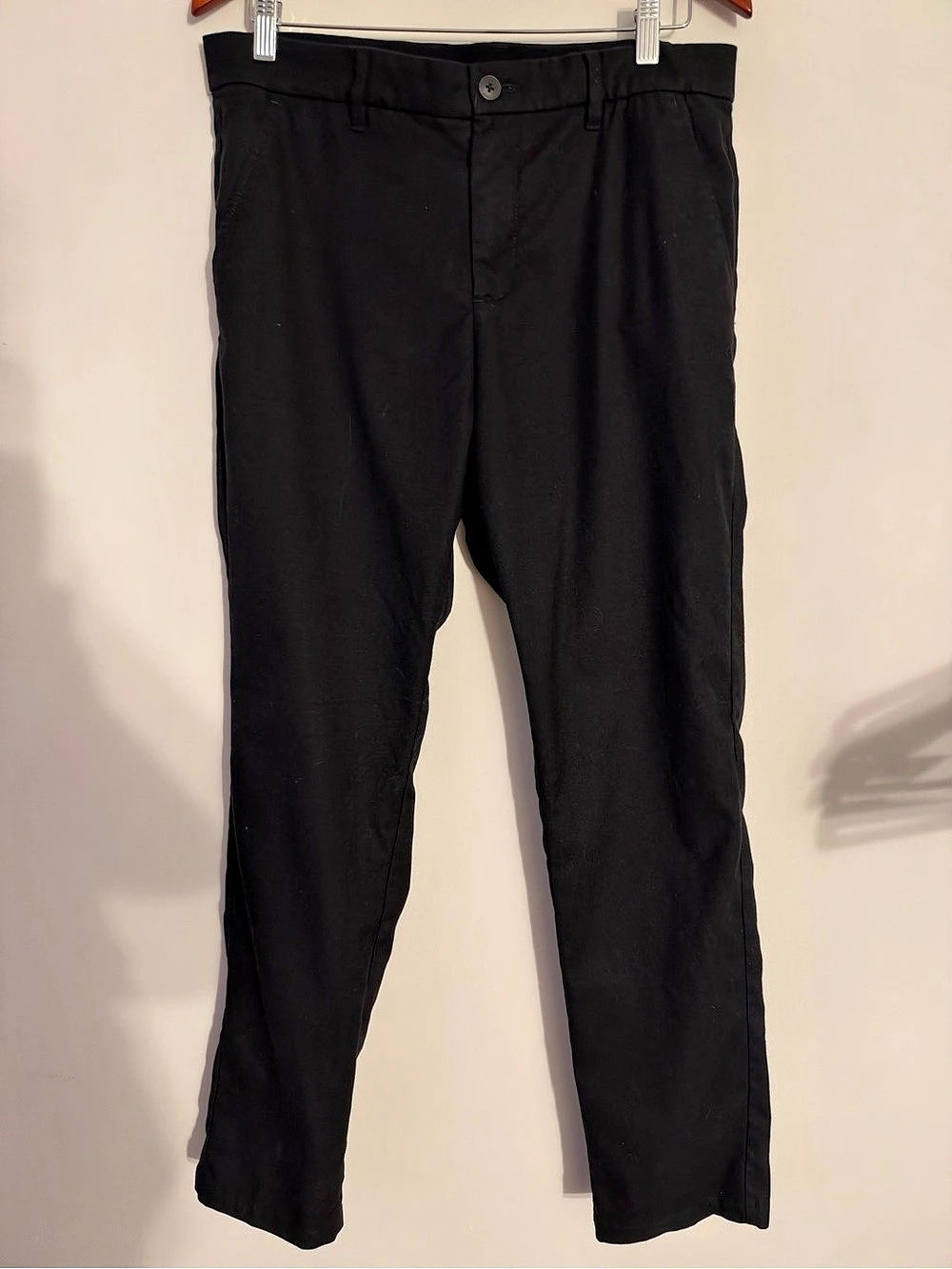 RW&CO. Slim Fit Chino Pants. Slim Fit Black Pants Waist 32x32